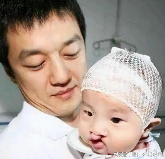 烟喝酒打麻将”的王菲确实是个好妈妈AYX爱游戏APP李嫣近况证明“抽(图2)