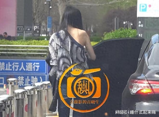 烟喝酒打麻将”的王菲确实是个好妈妈AYX爱游戏APP李嫣近况证明“抽(图12)